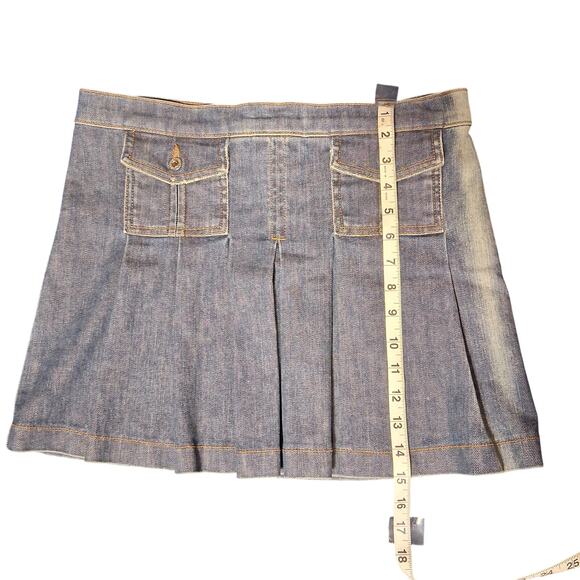 Y2K Juicy Couture Pleated Mini Skirt ONE SIDE HAS FADING Denim Front Pockets - Picture 11 of 11